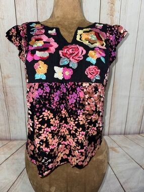 Savanna Jane Black Floral Embroidered Top with Pink Accents, tropical, boho Sz L